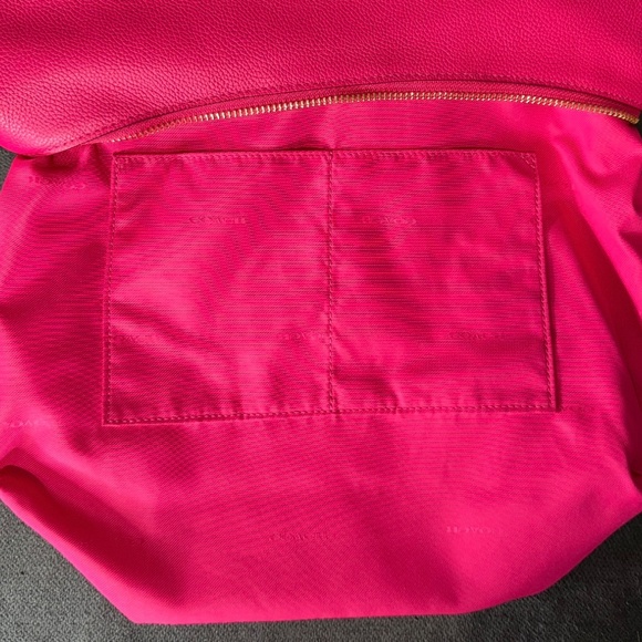 Coach Pebble Leather Shoulder and Crossbody Bag - Picture 4 of 11